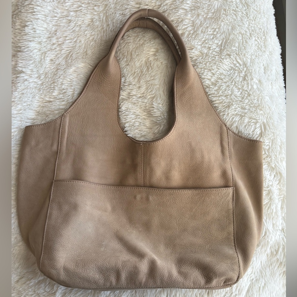 Alba Leather Shoulder Bag